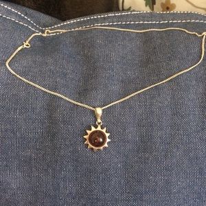 🌸 Faux Amber Sun Necklace